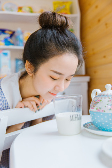 明星专题：托德·考马尔尼基